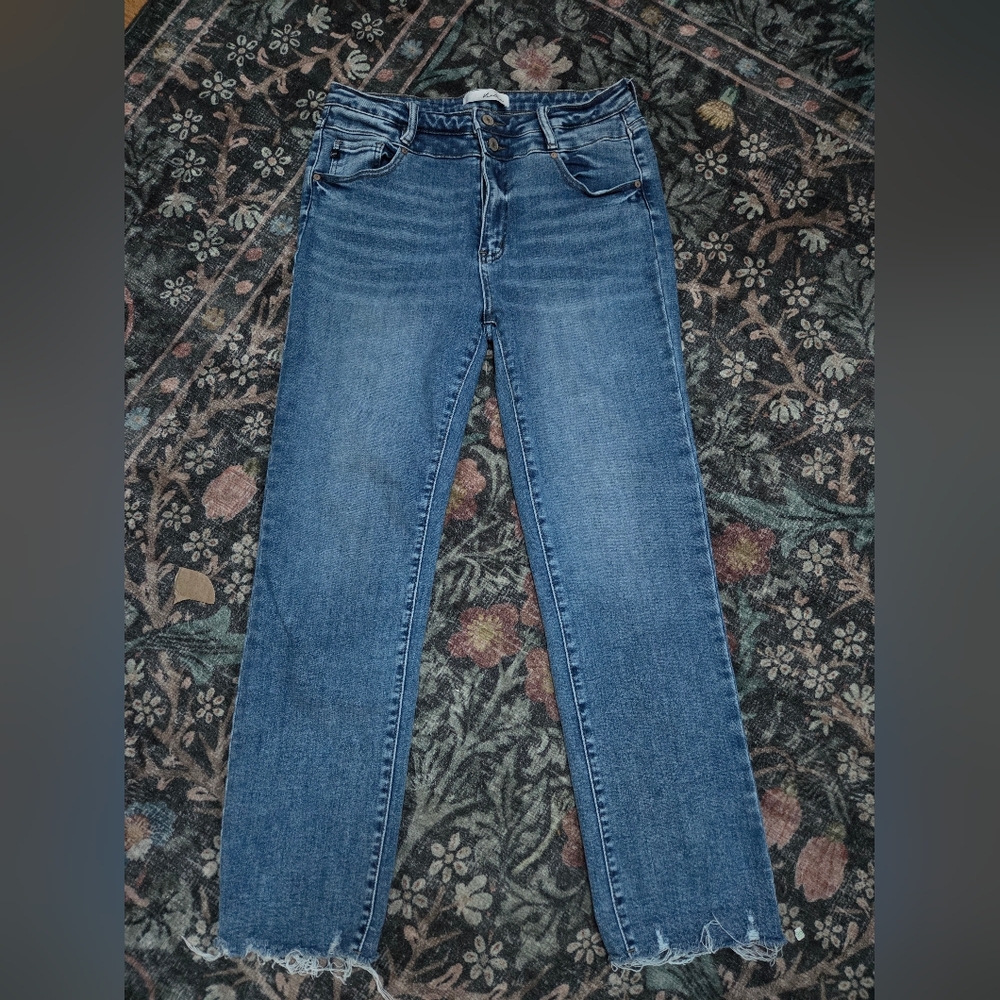 KanCan Women's Straight Leg Blue Jeans